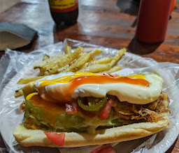 Frank Hamburguesas Y Hot Dogs photo