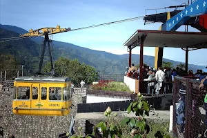 Sistema de Transporte Turístico Teleférico de Mérida Mukumbarí image