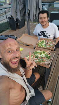 Pizza du Pizzeria Les pizzas de Franky la bonne pâte - Limoges Nord / Buxerolles - n°17