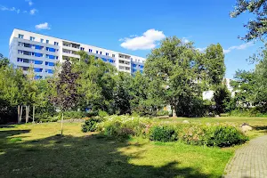 Quartierspark Gensinger Straße image