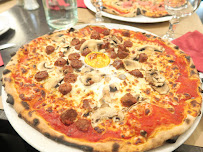 Pizza du Pizzeria Bella Roma à Saint-Leu-la-Forêt - n°13