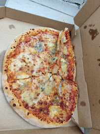 Plats et boissons du Pizzeria Domino's Pizza Chatou - n°9