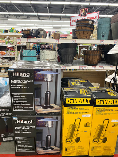 Home Improvement Store «Tractor Supply Co.», reviews and photos, 1360 Strickler Rd, Mount Joy, PA 17552, USA