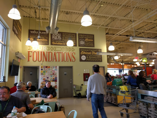 Grocery Store «Whole Foods Market», reviews and photos, 808 Massachusetts Ave, Arlington, MA 02476, USA