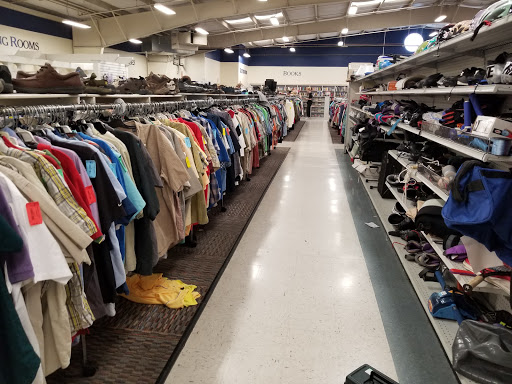 Non-Profit Organization «Southern Oregon Goodwill Retail Store», reviews and photos