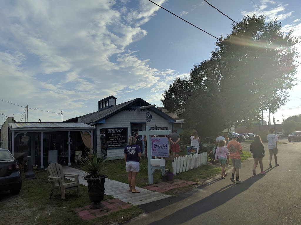 Enchanted On The Lane 28516