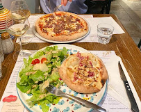 Pizza du Pizzeria Le Commerson à Châtillon-sur-Chalaronne - n°3