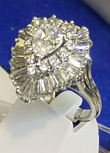 Pawn Shop «Woodbridge Gold & Pawn», reviews and photos, 13572 Jefferson Davis Hwy, Woodbridge, VA 22191, USA