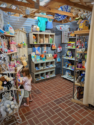 Gift Shop «The Stable Home Decor», reviews and photos, 101 Co Rd 557A, Lake Alfred, FL 33850, USA