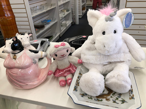 Consignment Shop «Revivals», reviews and photos