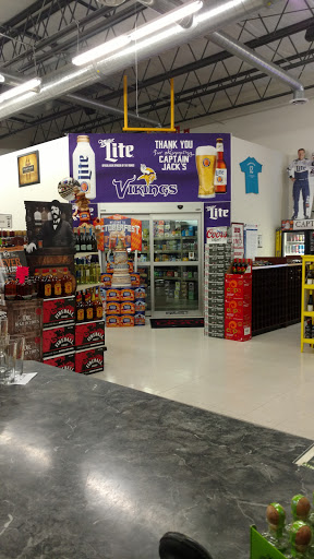 Captain Jacks Liquor-Mankato, 285 St Andrews Dr # 100, Mankato, MN 56001, USA, 