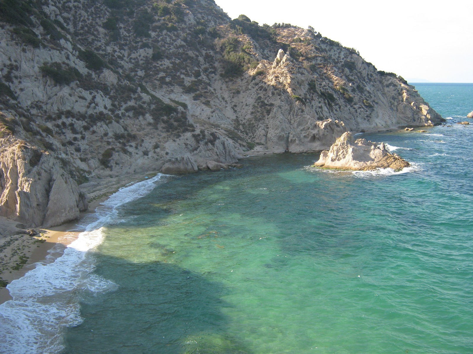Zdjęcie Sogutluli beach IV z powierzchnią zielona woda