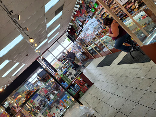 Tobacco Shop «American Smoke & Vape», reviews and photos, 217 E Army Trail Rd, Glendale Heights, IL 60139, USA