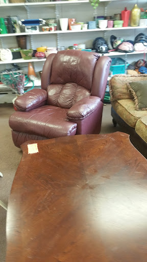 Non-Profit Organization «St. Vincent de Paul Thrift Store», reviews and photos, 213 Main St, West Chicago, IL 60185, USA