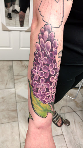 Tattoo Shop «Electric Dragonland», reviews and photos, 923 Mainstreet, Hopkins, MN 55343, USA