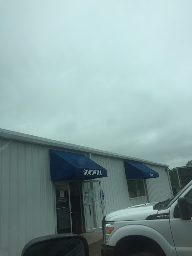 Thrift Store «Goodwill», reviews and photos, 540 W Broadway St, New Lexington, OH 43764, USA