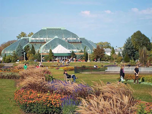 Lincoln Park Conservatory, 2391 N Stockton Dr, Chicago, IL 60614