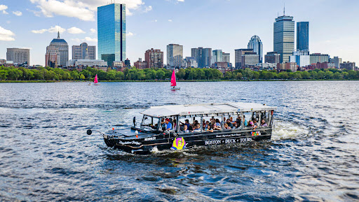 Boston Duck Tours New England Aquarium Departure Location