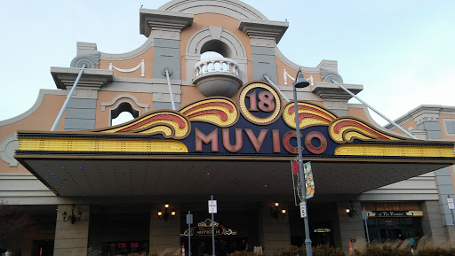 Shopping Mall «Fashion Outlets of Chicago», reviews and photos, 5220 Fashion Outlets Way, Rosemont, IL 60018, USA