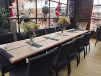 Atmosphère du Restaurant - Salon de thé : Les Petites Maryses ( jardinerie Les compagnons des saisons) à Wambrechies - n°3