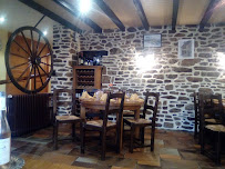 Atmosphère du Restaurant La Vieille Braise à Lanvallay - n°5