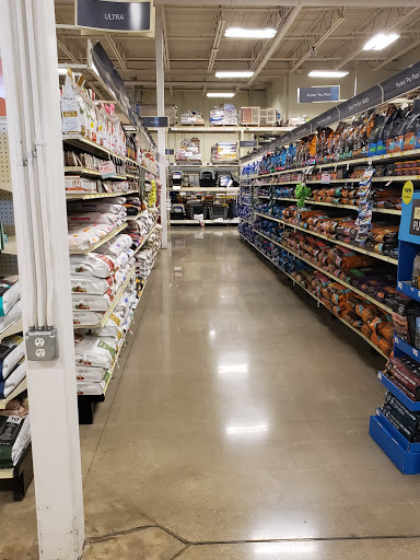 Pet Supply Store «PetSmart», reviews and photos, 159 N Weber Rd, Bolingbrook, IL 60490, USA