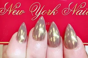 New York Nails Rewe Center image