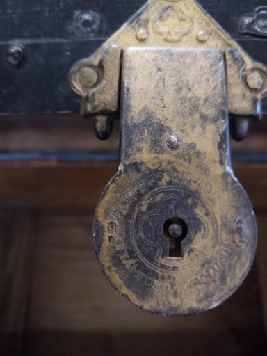 Pawn Shop «Cermak Pawn & Jewelry», reviews and photos, 2811 W Cermak Rd, Chicago, IL 60623, USA