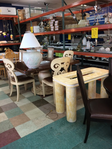 Home Improvement Store «Habitat ReStore of Broward», reviews and photos, 505 W Broward Blvd, Fort Lauderdale, FL 33312, USA