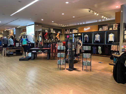 Sporting Goods Store «New York Running Company», reviews and photos, 10 Columbus Cir, New York, NY 10019, USA