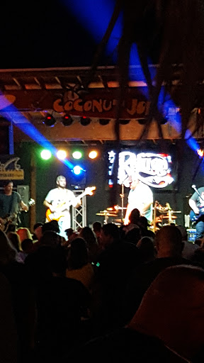 American Restaurant «Coconut Joes», reviews and photos, 28 N Park Row, Erie, PA 16507, USA