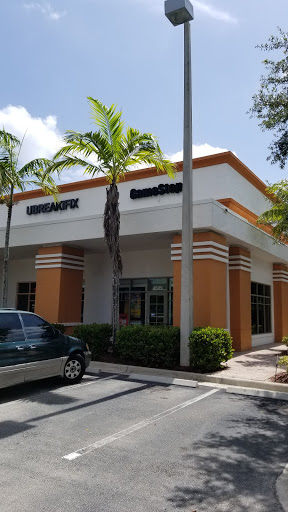 Video Game Store «GameStop», reviews and photos, 4509 Weston Rd, Weston, FL 33331, USA