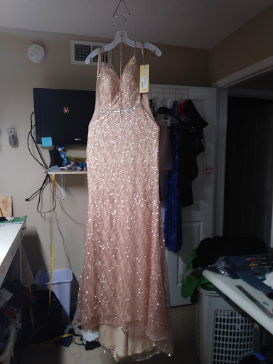 Dry Cleaner «Signature Avenue Cleaners», reviews and photos, 705 Sawdust Rd, Spring, TX 77380, USA