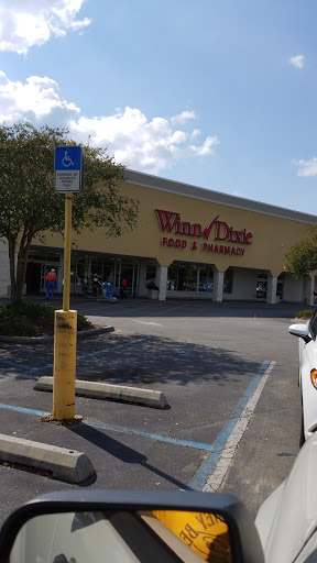 Grocery Store «Winn-Dixie», reviews and photos, 3200 N Ashley St, Valdosta, GA 31602, USA