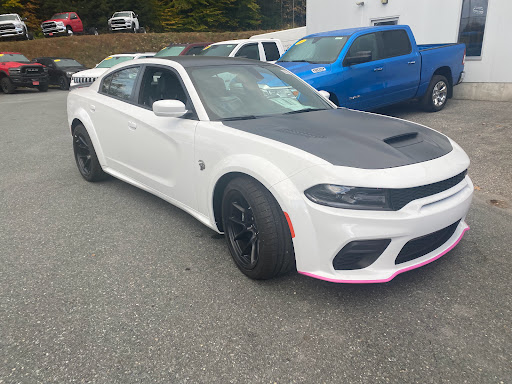 Jeep Dealer «Lambert Auto Sales Inc», reviews and photos, 5 River Rd, Claremont, NH 03743, USA