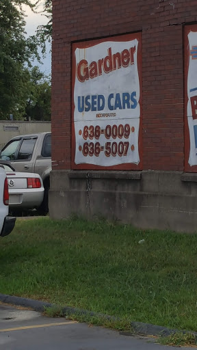 Gardner Used Cars, 2700 7th Street Rd, Louisville, KY 40215, USA, 
