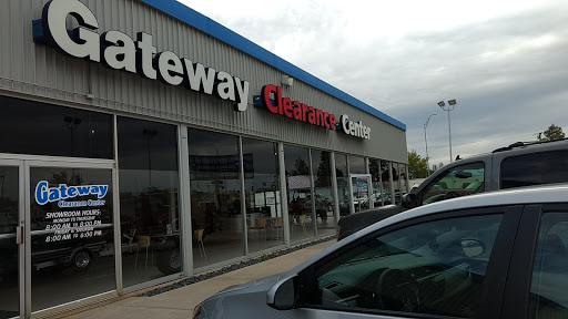Used Car Dealer «Gateway Clearance Center», reviews and photos, 2302 S University Dr, Fargo, ND 58103, USA