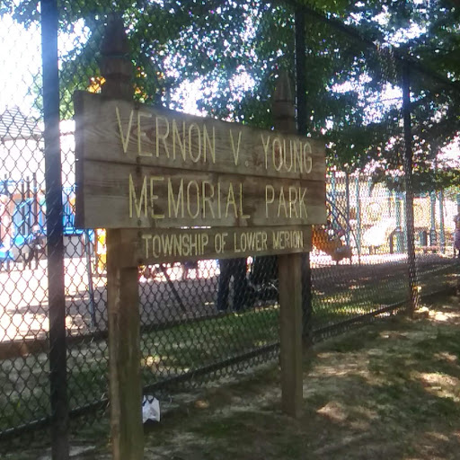 Park «Vernon V. Young Memorial Park», reviews and photos, 124 Ardmore Ave, Ardmore, PA 19003, USA