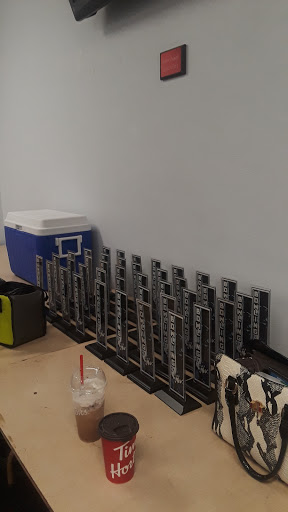 Bowling Alley «Tonawanda Bowling Center», reviews and photos, 574 Young St, Tonawanda, NY 14150, USA