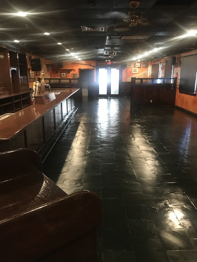 Irish Pub «The Old Court Irish Pub And Restaurant», reviews and photos, 29-31 Central St, Lowell, MA 01852, USA