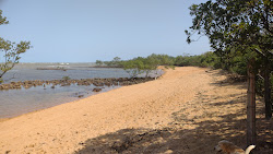 Praia da Baleia'in fotoğrafı - rahatlamayı sevenler arasında popüler bir yer