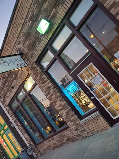 Pet Store «The Upper Paw», reviews and photos, 2809 Commerce St, Dallas, TX 75226, USA