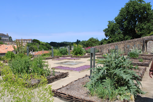 Jardin Férolle d'inspiration médiévale à Parthenay