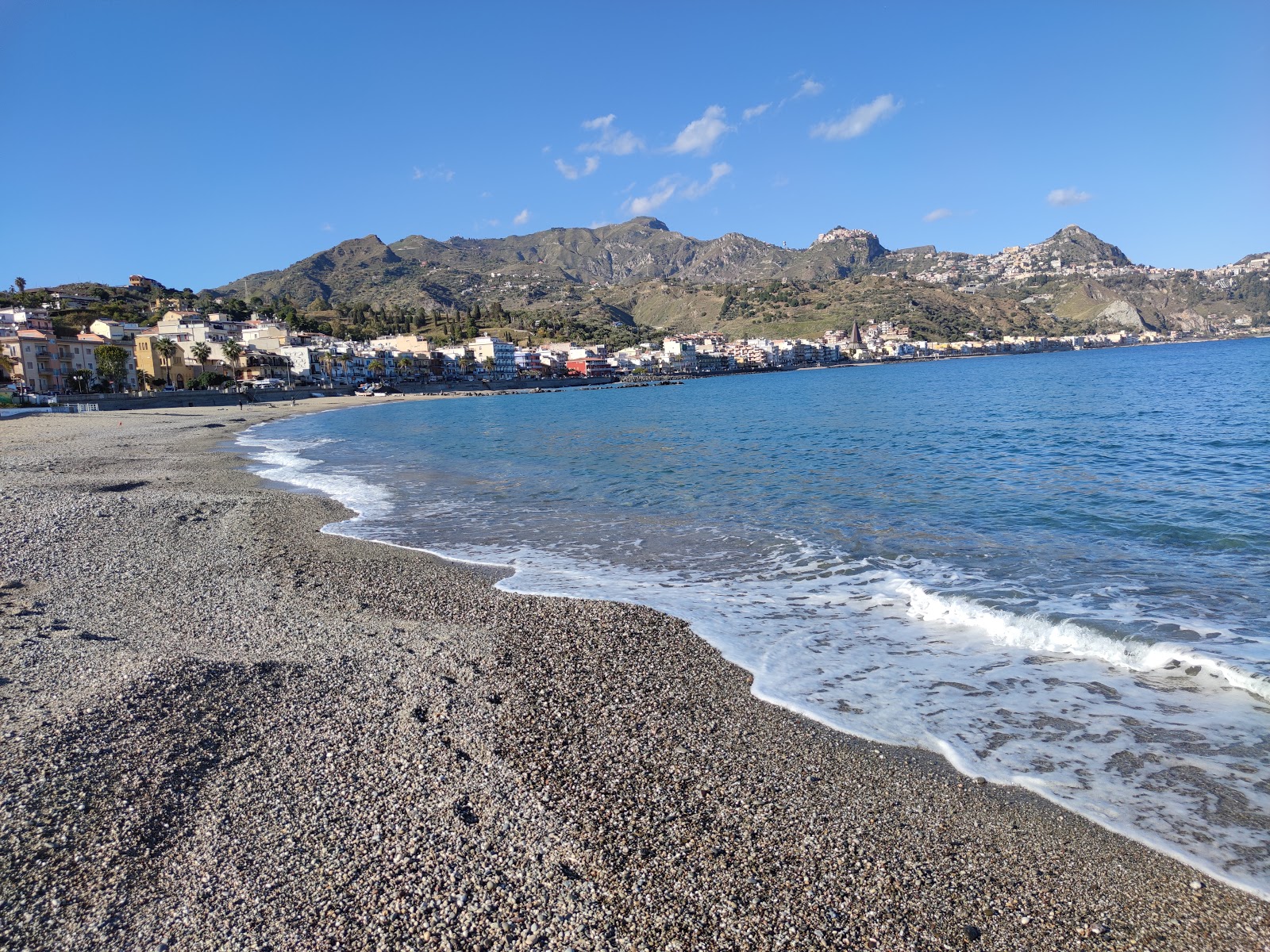 Photo de Spiaggia Schisò Giardini Naxos et le règlement