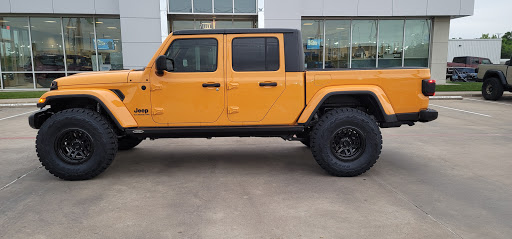 Car Dealer «Chrysler Jeep Dodge City of McKinney», reviews and photos, 700 S Central Expy, McKinney, TX 75070, USA