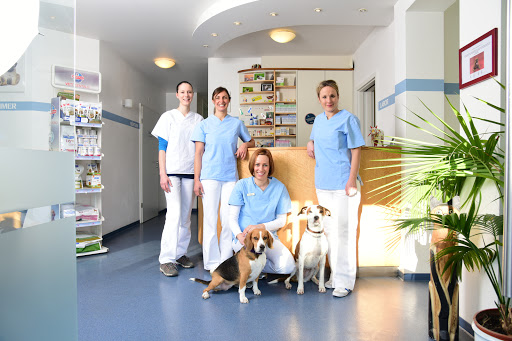 Tierärztliche Gemeinschaftspraxis Dr. Yvonne Sepp und Dr. Regine Volz unter Kirchheim bei München, Bayern