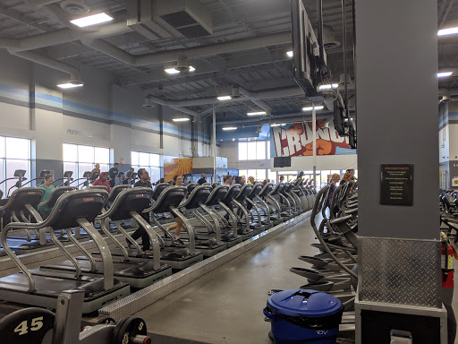 Health Club «Crunch - Lake Forest», reviews and photos, 23633 El Toro Rd, Lake Forest, CA 92630, USA