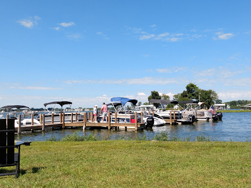 Winery «Buckeye Lake Winery, Inc», reviews and photos, 13750 Rosewood Rd NE, Thornville, OH 43076, USA