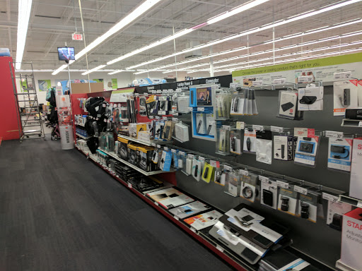 Office Supply Store «Staples», reviews and photos, 84 Southgate Square, Colonial Heights, VA 23834, USA