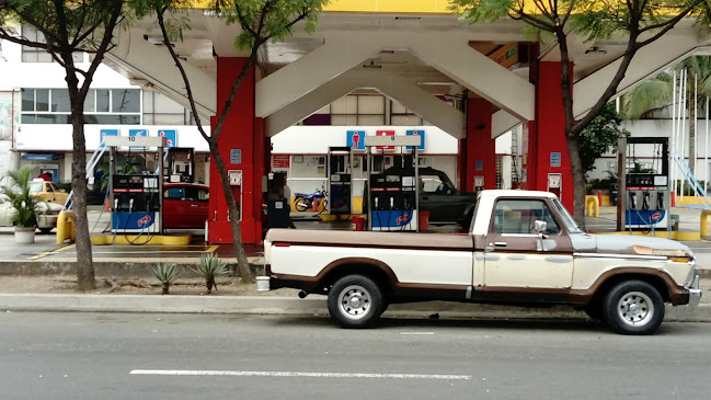 Gasolinera PyS - Guayaquil